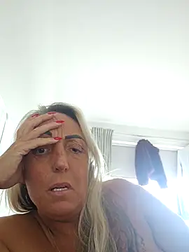 theblondecocklover online show from May 16, 6:34 am