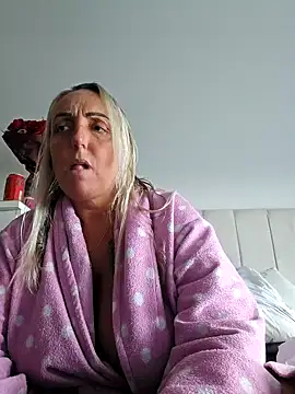 theblondecocklover online show from May 14, 6:16 pm