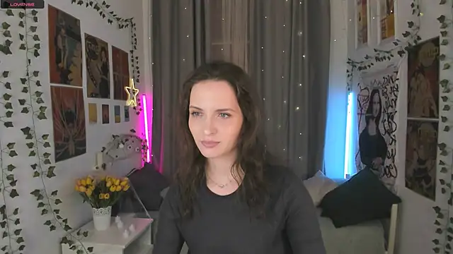 Snapshot of Ariadna_Shy chatting on October 25, 10:21 pm Ariadna Shy online show from October 25, 10:21 pm