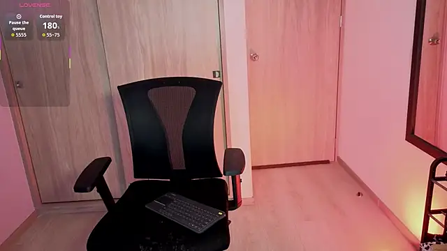 Jasmin switch online show from April 20, 6:42 pm