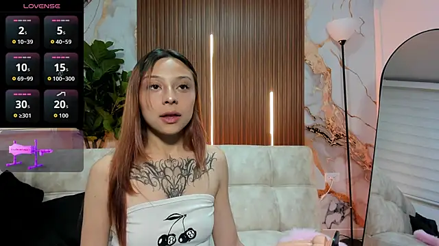 Nickie reed  online show from December 21, 8:53 pm