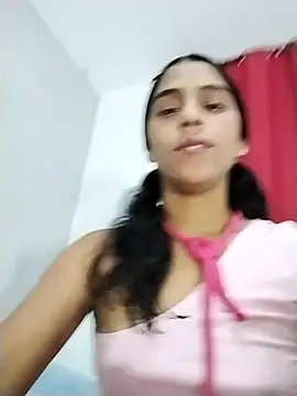 Emily hot26 online show from December 18, 9:51 pm