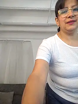 christy ant online show from February 25, 6:41 pm