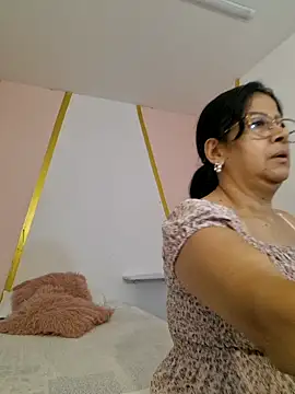 christy ant online show from May 22, 7:56 pm