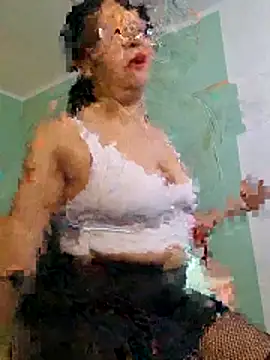christy ant online show from May 21, 7:44 pm