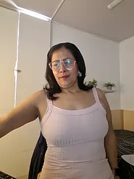 christy ant online show from April 20, 6:31 pm