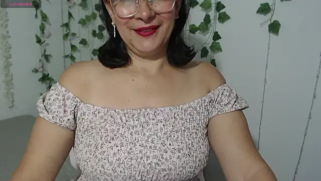 christy ant online show from February 3, 6:13 pm