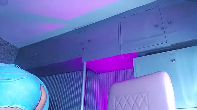 HankMelodi online show from February 13, 7:58 pm