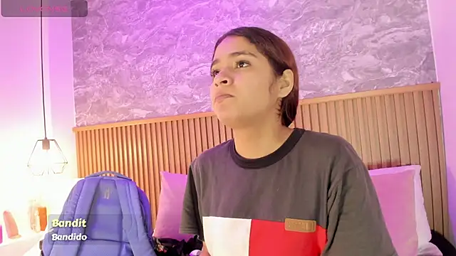 alina souvage  online show from January 7, 8:58 pm