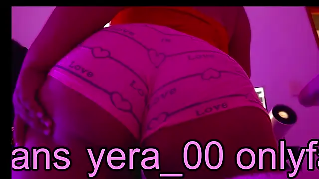 Snapshot of yera_sh chatting on July 16, 2:41 am yera sh online show from July 16, 2:41 am