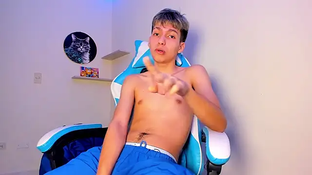 harry jonshon69 online show from February 15, 1:10 pm