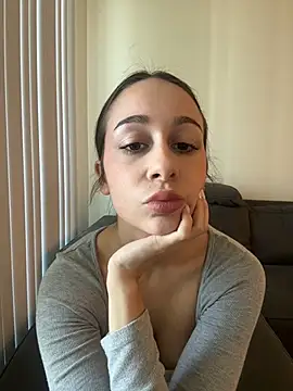 ChiaraSommer online show from March 11, 5:40 pm