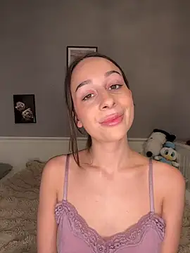 ChiaraSommer online show from April 13, 4:11 pm