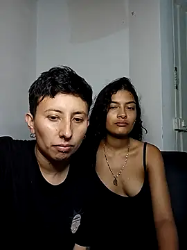 Mei and Gaby online show from January 7, 2:49 am