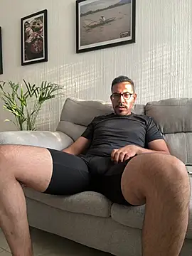 AdrianGarcia89 online show from May 24, 12:32 am