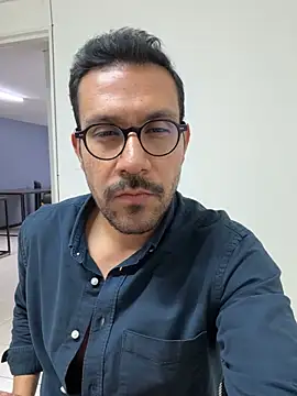 AdrianGarcia89 online show from April 9, 2:02 am