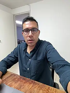 AdrianGarcia89 online show from June 4, 1:21 am