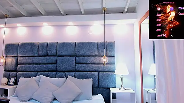 ateneaa dioosa online show from February 16, 11:53 am