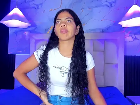 Carla evans  online show from March 5, 12:35 pm