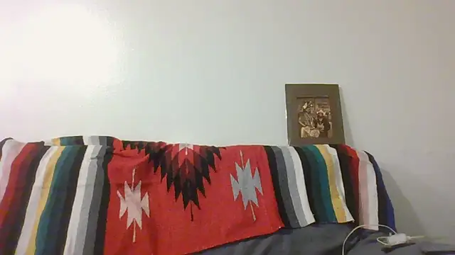 AverageAnt  online show from February 18, 2:42 am