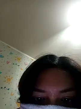 Snapshot of MIGAJERA_20 chatting on December 18, 3:55 am MIGAJERA 20 online show from December 18, 3:55 am