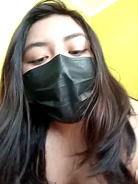 Snapshot of MIGAJERA_20 chatting on March 27, 1:56 pm MIGAJERA 20 online show from March 27, 1:56 pm