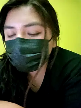 Snapshot of MIGAJERA_20 chatting on April 7, 12:45 am MIGAJERA 20 online show from April 7, 12:45 am