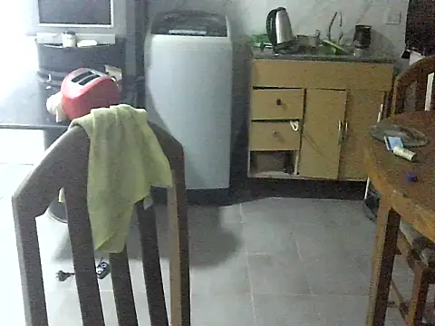 Snapshot of Franalbera chatting on December 18, 3:55 am Franalbera online show from December 18, 3:55 am