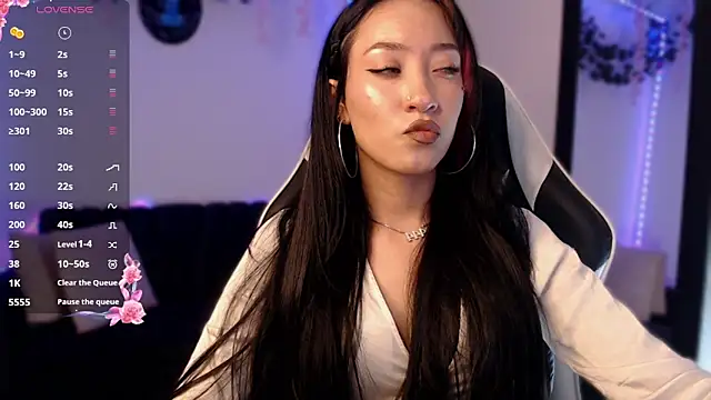 viicky r online show from May 26, 10:52 pm