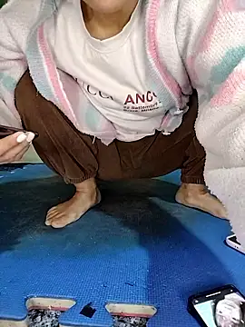 hi-miki online show from January 17, 1:20 am