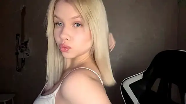 YourMoor online show from December 20, 3:37 pm