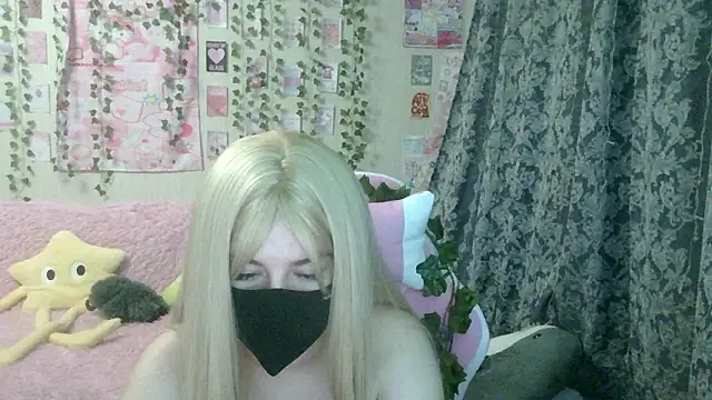 MysticYumiko online show from February 5, 5:42 pm