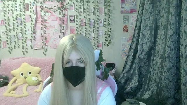 MysticYumiko online show from February 11, 5:24 pm