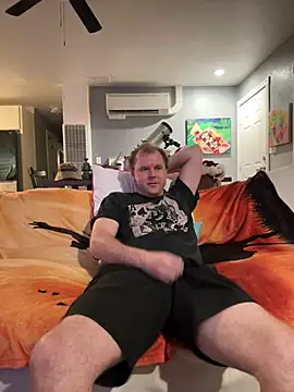 Studmuffin4you online show from January 11, 3:02 am