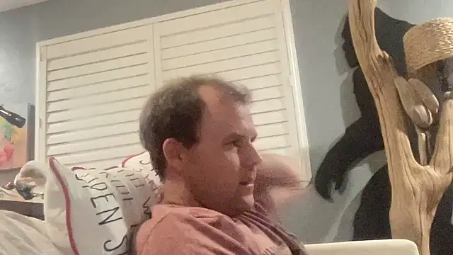 Studmuffin4you online show from January 6, 4:16 am