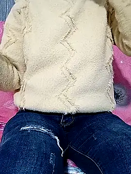 Girl-6868 online show from January 10, 11:16 am