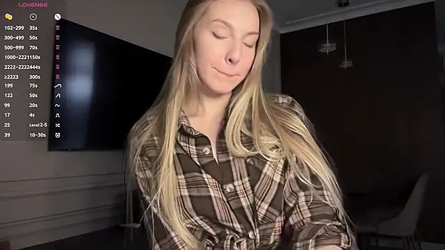 blondinkaa online show from May 8, 7:28 pm