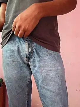 AqueousCrepe online show from January 6, 6:28 am