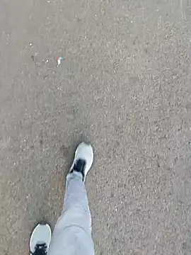 AqueousCrepe online show from April 14, 12:43 pm