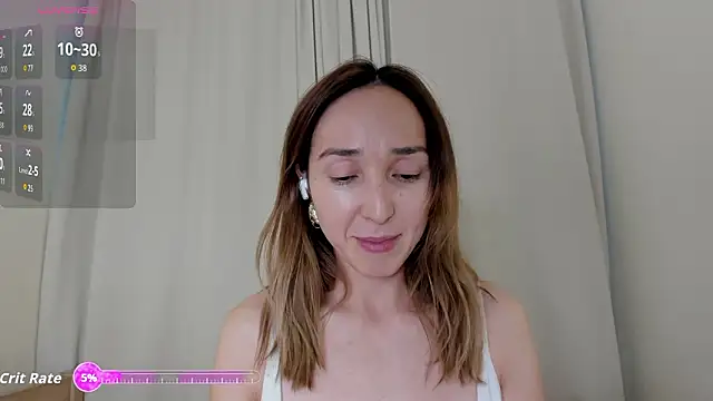 Snapshot of dianakim08 chatting on February 6, 3:35 am dianakim08 online show from February 6, 3:35 am