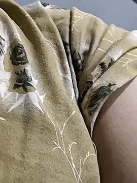 Snapshot of Telugumistress chatting on January 19, 7:12 am Telugumistress online show from January 19, 7:12 am