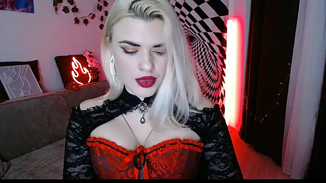 Ariana Saint online show from February 5, 7:10 pm