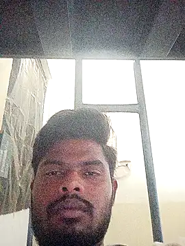 Snapshot of Anji8639 chatting on June 26, 7:47 am Anji8639 online show from June 26, 7:47 am
