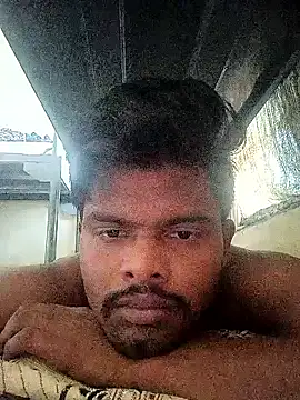 Snapshot of Anji8639 chatting on July 1, 5:30 am Anji8639 online show from July 1, 5:30 am
