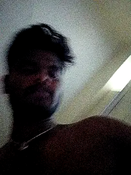 Snapshot of Anji8639 chatting on June 7, 6:13 pm Anji8639 online show from June 7, 6:13 pm