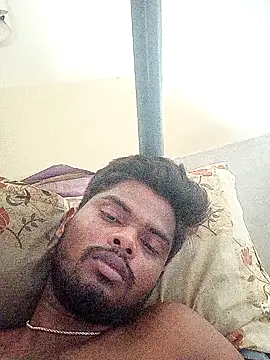 Snapshot of Anji8639 chatting on June 17, 6:13 am Anji8639 online show from June 17, 6:13 am