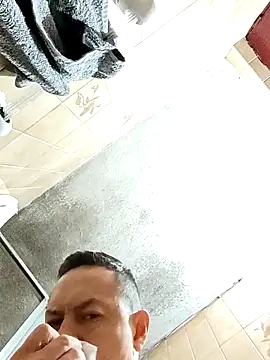 L hotcream online show from March 11, 11:26 am