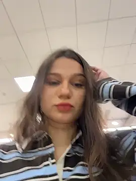 Niki Hug online show from January 8, 9:15 am