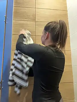 Niki Hug online show from January 11, 10:22 am