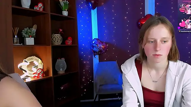 keuli li online show from February 9, 11:14 pm